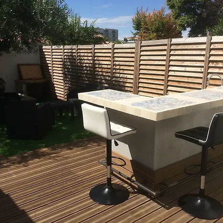 Bed & Breakfast Aux Delices De L'olivier Marseille