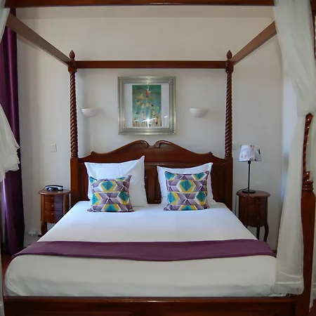 Saint Louis - Vieux Port Hotel