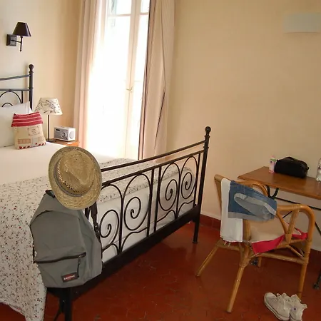 Saint Louis - Vieux Port 3*