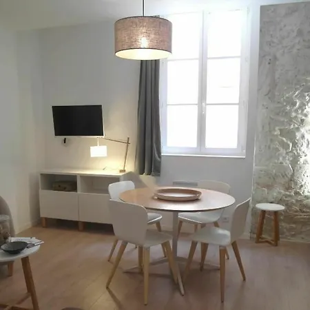 With 2 Bedrooms In Marseille, With Wonderful View And W Apartment *