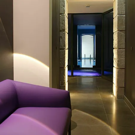C2 Hotel 5*
