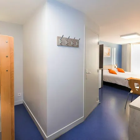 La Canebiere Apartahotel Marsella