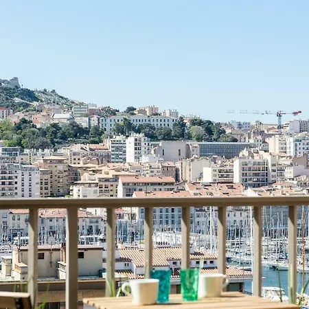 La Belle Vue Apartment *