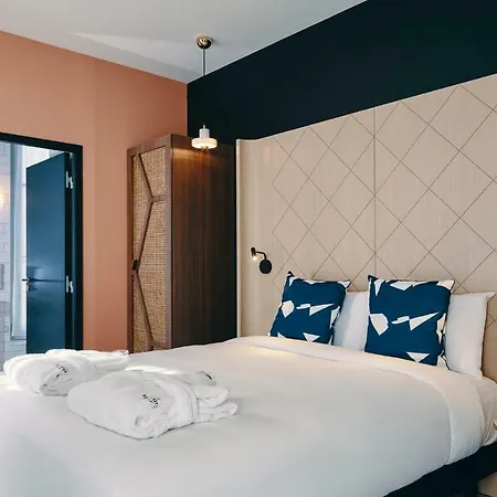 Hotel Mercure Canebière Vieux-port 4*