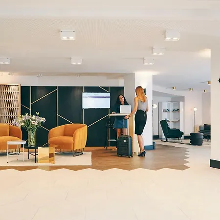 Hotel Mercure Canebière Vieux-port 4*