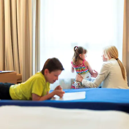 Hotel Novotel Centre Prado Vélodrome 4*