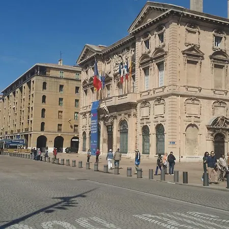La Maison De Valentino Apartment