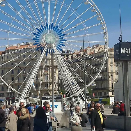 La Maison De Valentino Marseille