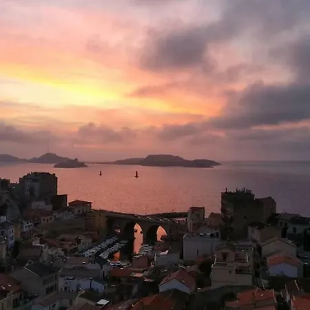 Le Vallon Des Auffes *