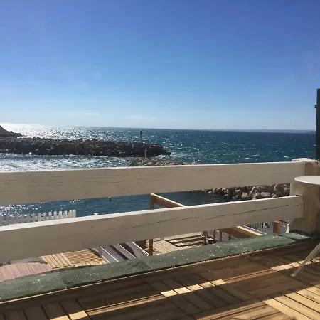 Holiday home Cabanon Goudes Front De Mer *
