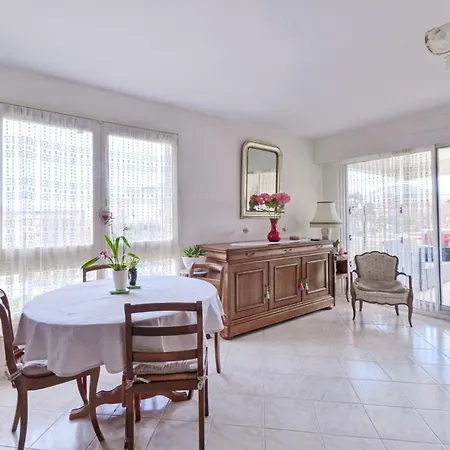 Luckey Homes - Rue Floralia Apartment *