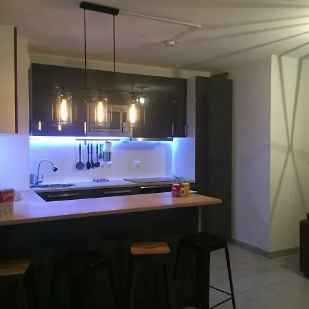 La Maison Du Bonheur Apartment