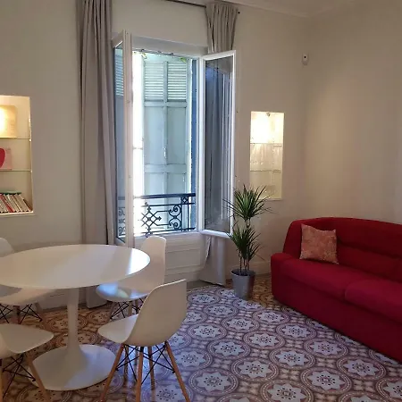Vintage Vieux-port Apartment Marseille