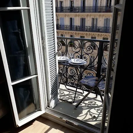 Le Republique Apartment