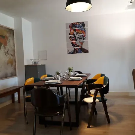 Le Republique Apartment