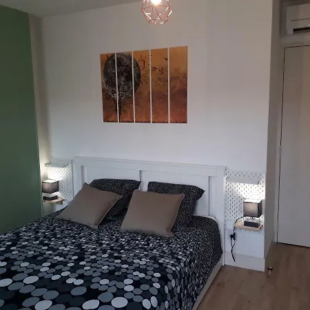 Le Republique Apartment *
