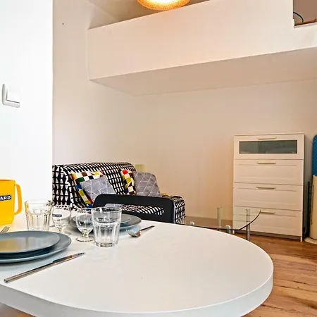 Le Studio Du Petit Palais Longchamp Apartment