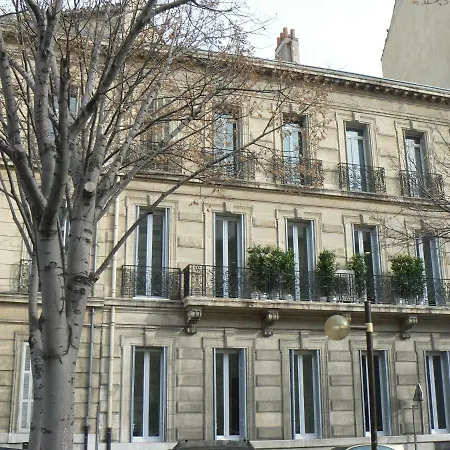 Les Toits Du Prado Apartment