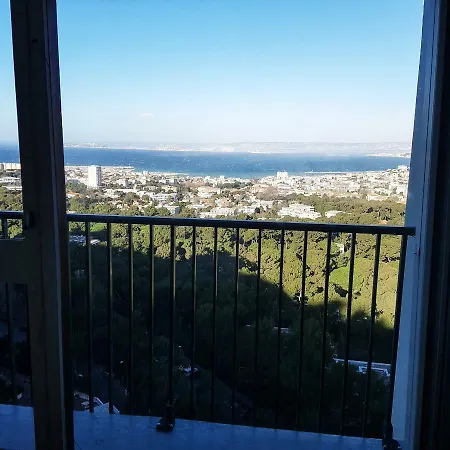 Vue Et Montagne Dans Parc Du Roy D'espagne, Up To 7 People Marsiglia