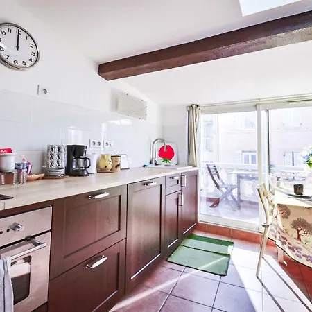 Panier 1930 Apartment