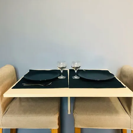 Central Studio Apartment
