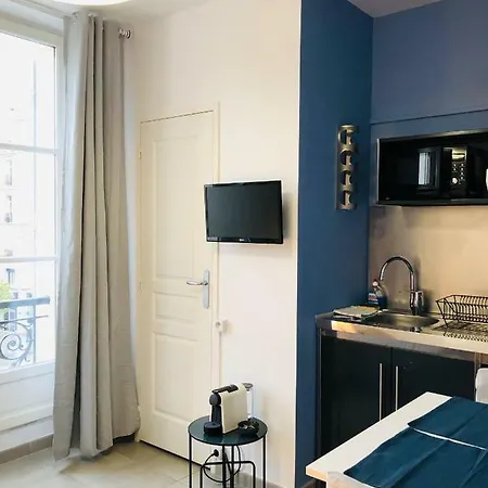 Central Studio Apartment