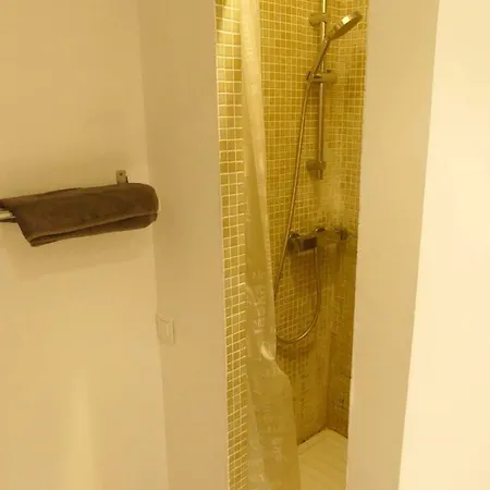 Bed & Breakfast Dependance Sainte Anne *