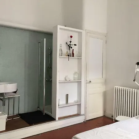 Liberte Bed & Breakfast Marseille