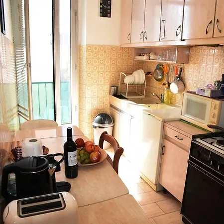 Place Des Marseillaises Saint-charles Apartment *