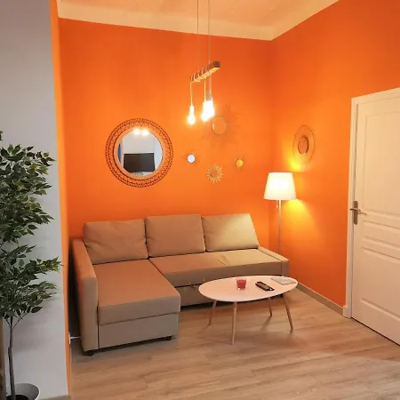 Beau T3 Neuf Proche Vieux-port A La Place Corderie