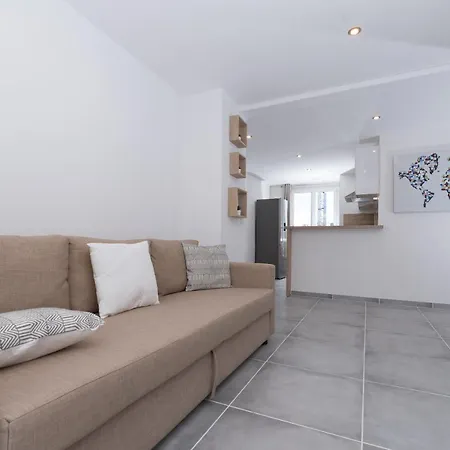 Le Patio D'albe Apartment