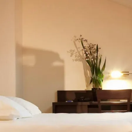 Escale Oceania Vieux Port 3*