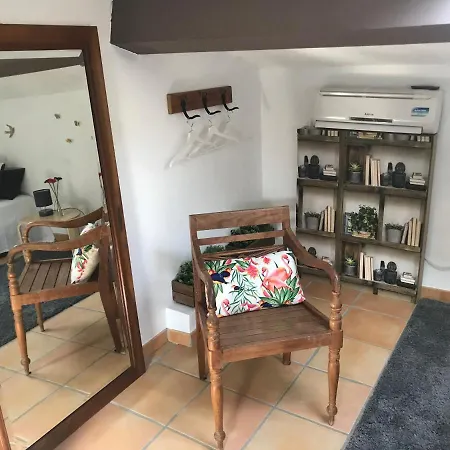 De Cuques T2 Guest house
