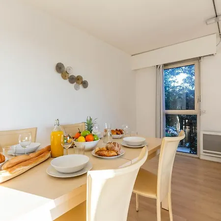 Apartment Michel-ange, Avec Terrasse Et Parking *