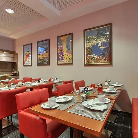 Western La Joliette 4*