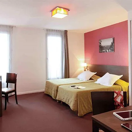Adagio Access Saint Charles Aparthotel