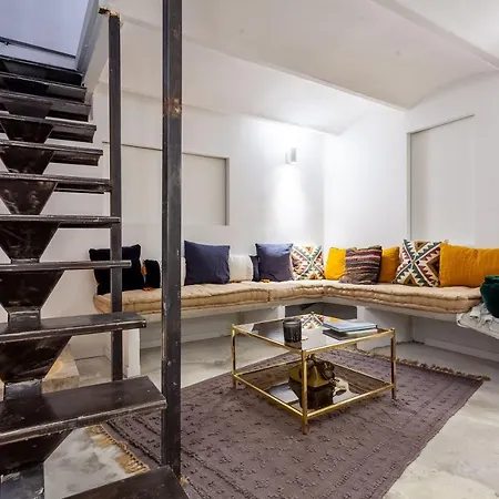 Chic Et Boheme Apartment