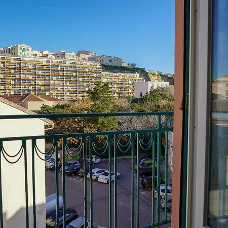 Peron 3* Marseille