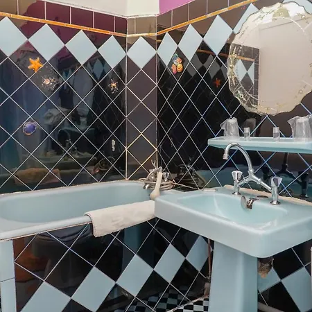 Peron Hotel Marseille