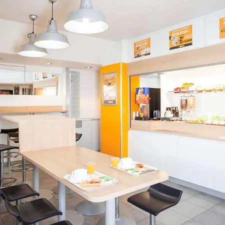 Hotel Hotelf1 Marseille Aubagne Marseille
