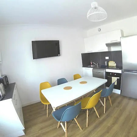 Superbe Appartement, 3 Chambres, Gare St Charles Apartment *