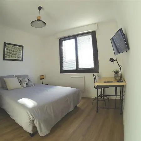 Superbe Appartement, 3 Chambres, Gare St Charles Apartment