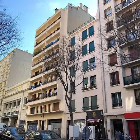 Superbe Appartement, 3 Chambres, Gare St Charles Apartment