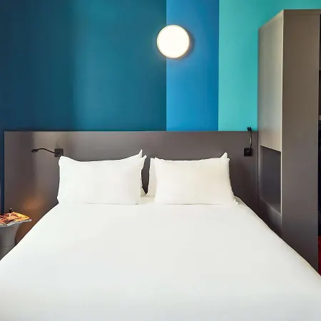 Hotel Ibis Styles Vieux Port