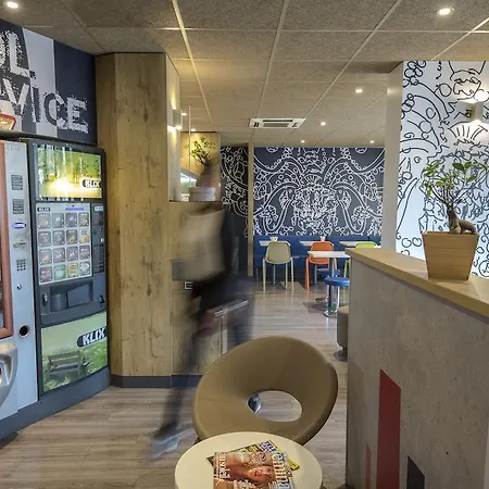 Hotel Ibis Budget Timone 2*