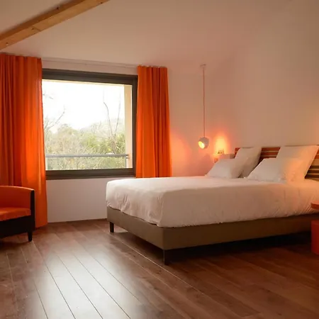 Hotel 96 3*