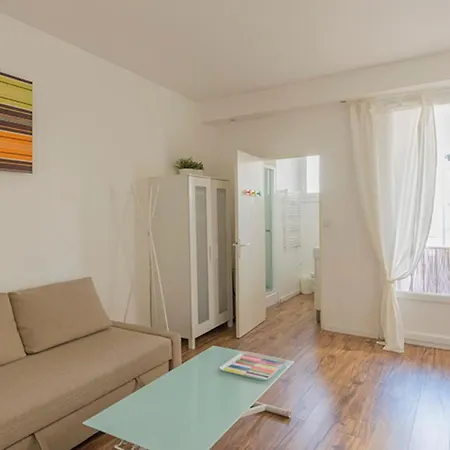 Splendid Bright Apt With Balcony Old Port Marseille