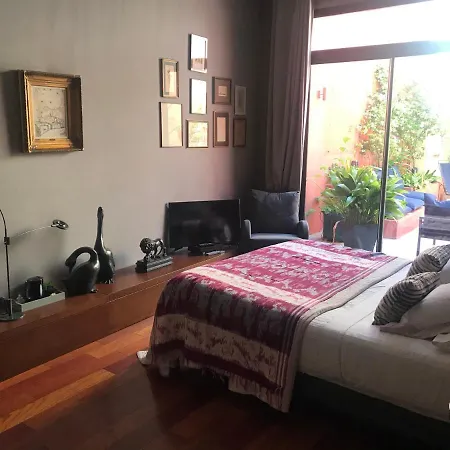 Bed & Breakfast Les De L'abbaye Marseilles