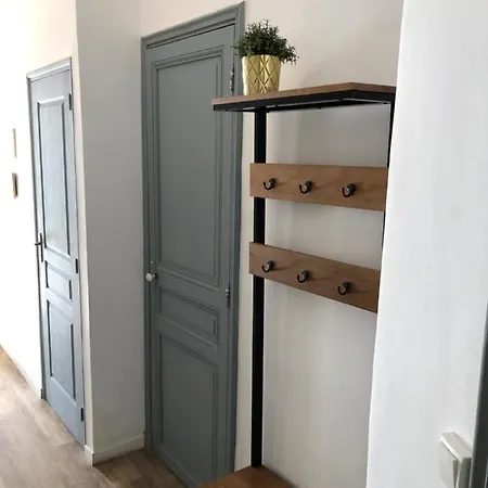 Apartamento Magnifique 3 Pieces Joliette Parking Privatif *
