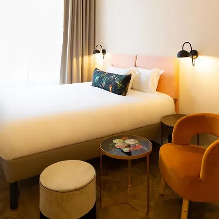 Maison Montgrand-vieux Port Appart hôtel 4*